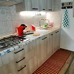 P I G O 's House