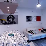 P I G O 's House Budoni