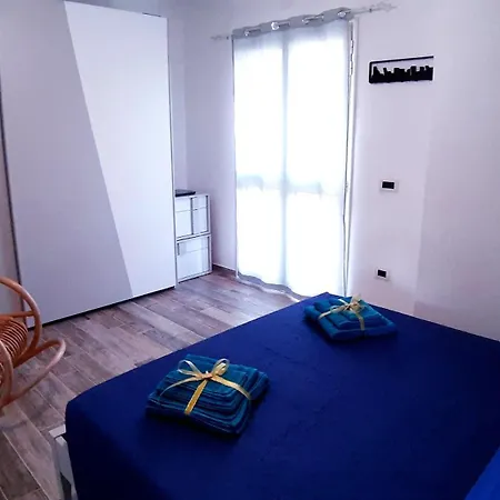 P I G O 's House *