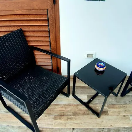 Apartment P I G O 's House