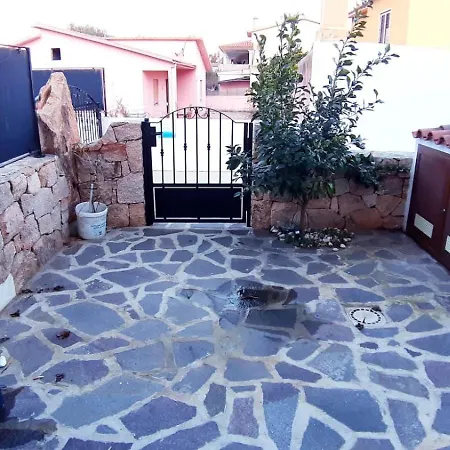 Lejlighed P I G O 's House Budoni